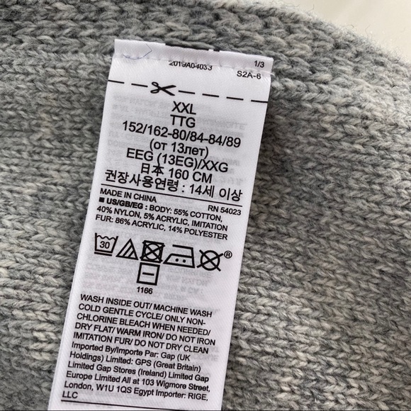 Gap Heather Grey Faux Fur Hooded Cable Knit Poncho - Picture 6 of 8